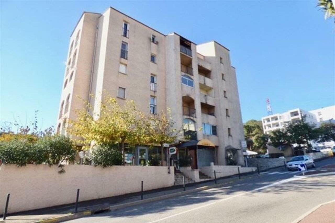 Offre Special Bastia Proche Centre Parking Екстериор снимка
