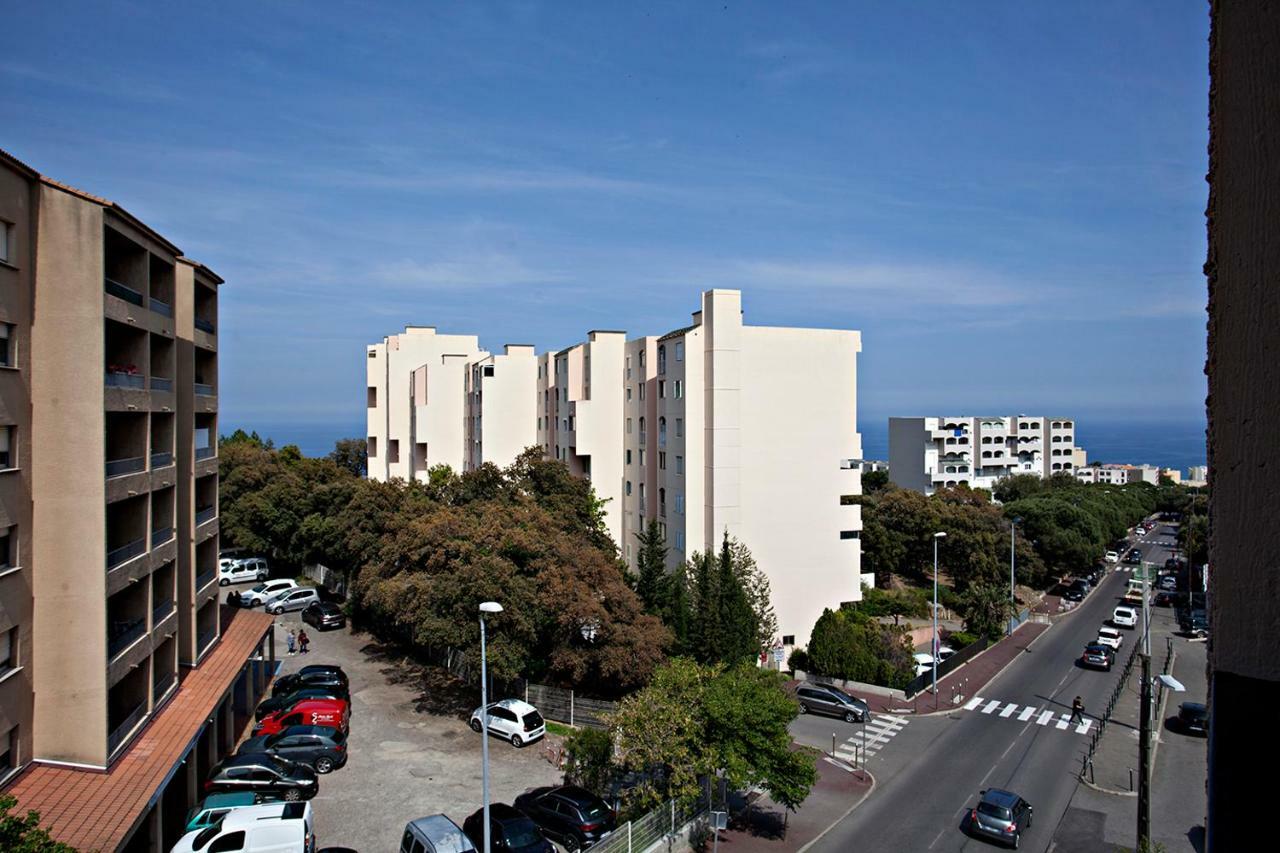 Offre Special Bastia Proche Centre Parking Екстериор снимка