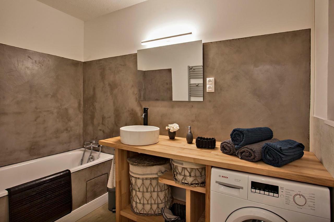 Offre Special Bastia Proche Centre Parking Екстериор снимка